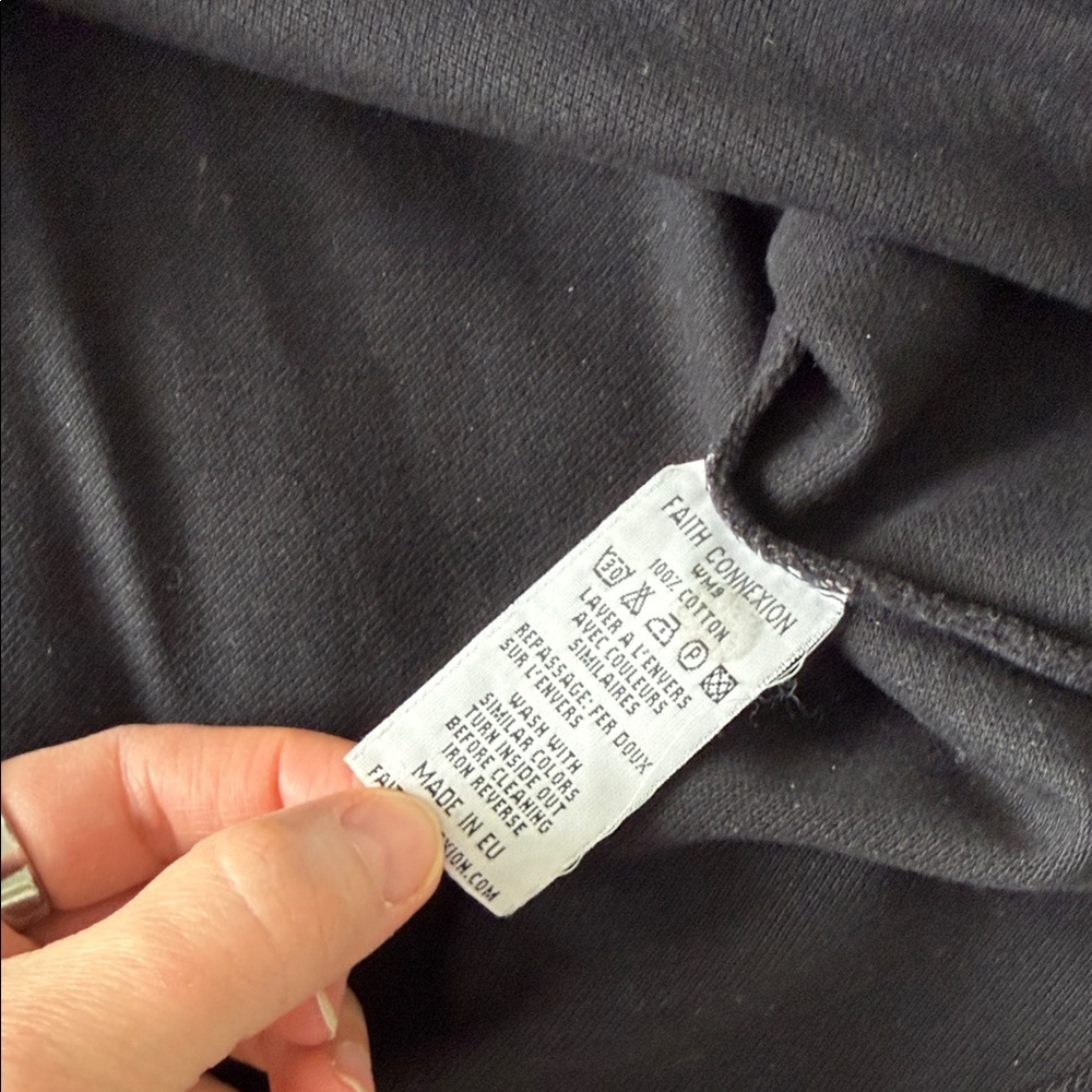 Faith authentic Black Long Sleeve Shirt with Embroidered Collar | USA XL - Picture 6 of 7